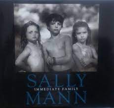 IMMEDIATE FAMILY | サリー マン, Mann,Sally |本 | 通販 | Amazon