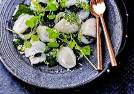 Réduire la viande à 500 grammes par semaine, et surtout la charcuterie à 25 grammes par jour, est l'une des principales recommandations de l'agence, pour la préconisation «5 fruits et légumes par jour» prévaut toujours, mais l'anses recommande, et c'est une nouveauté, de consommer des. Menu De Noel Gastronomique 10 Menus De Noel Dignes D Un Chef Elle