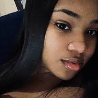 Sarai Davis's Instagram, Twitter & Facebook