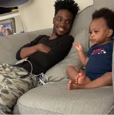 Pai e filho door luiz fabio. Video Fofo Em Que Pai E Filho Conversam Viraliza Nas Redes Sociais Revista Crescer Curiosidades