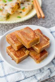 Vegan Nian Gao Sweet Rice Cake Radiant Rachels Recipe In 2020 Chinese Dessert Asian Desserts Rice Cake Recipes