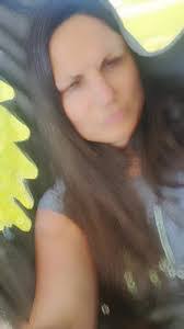 Leslie Rothwell's Instagram, Twitter & Facebook