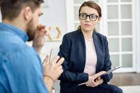 The forensic psychologist views the client or defendant from a different point of view than does a traditional clinical psychologist. Criminal Psychology Vs Forensic Psychology