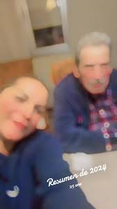 Videos de Erika Iris Villar Cisneros (@erikairisvillarci) con “Happy