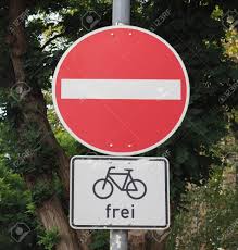 33 straight or turn right. Regulatory Signs No Entry For Vehicular Traffic Sign Frei Means Stock Photo Picture And Royalty Free Image Image 131447636