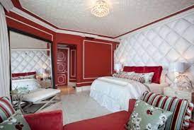 While you browse modern master bedroom decorating ideas, don't feel the need to fill up empty space — sometimes the absence of extra stuff can feel luxurious. Red And White Master Bedroom Ideas White Bedroom Design Eclectic Bedroom Red Bedroom Design