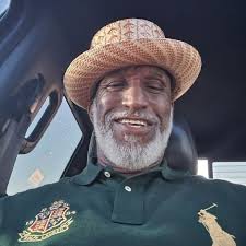 Marine Corps Recruit Training: Blousing Utilities and Starching Covers