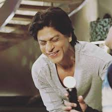 2 november 1965), also known by the initialism srk, is an indian actor, film producer, and television personality. Pin Auf Srk