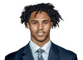 Daniel Gloyne's Instagram, Twitter & Facebook