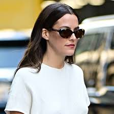Women with impeccable style and a keen eye for elegance. A round-up of our  favorite leading ladies in #OliverPeoples styles, including Angelina Jolie,  Rosie Huntington-Whiteley, Saoirse Ronan, Riley Keough, Uma Thurman, Demi
