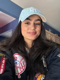 Happy 25th to my beautiful daughter! We luv u so much! ❤️