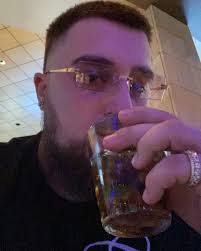 Deelow (@deelow97__) • Instagram photos and videos