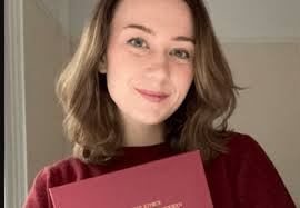 Hocking, mocking and shocking