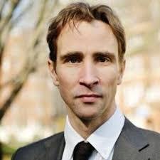 Sharon Travers's Instagram, Twitter & Facebook