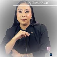 Bello kapping de Acrílico con diseño muy colorido pero con mucho estilo.  @internationalunitedschools @by_cordero_ Tucape, tachira. Venezuela Leydi  Escobar máster Educador internacional IUS #nailaddict #kapping  #uñashermosas #neon #naturephotography ...