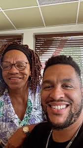 Lil dump of the past few months with my peoples ✊🏽 a word: “Life will be  full of ups☝🏽 and downs 👇🏽 but as long as you 10 toes 👣 down and above  ground 🧍🏽‍♂️God woke you up to go another round.” 🥊, ., ...