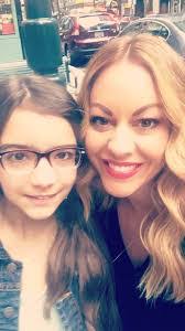 Shelley Kellogg's Instagram, Twitter & Facebook