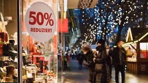 B undesweit dürfen sich vom 2. Gfk Consumer Panel Fashion November 2020 Im Lockdown Light Sparen Verbraucher Mehr Als Ein Funftel Bei Den Modeausgaben