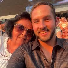 What was the name of the cafe and western store in Rock Island?