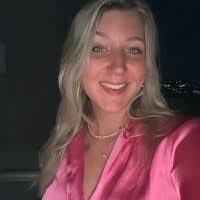 Bibi Nguyen's Instagram, Twitter & Facebook