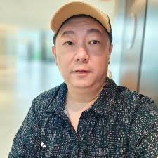 光华日报- 日本一名51岁男子仿漫画脸罩女生内裤，但他不仅没有变成英雄，而且还被警方逮捕了。 #光华日报#光华报动| Facebook