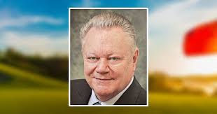 Alfred Knott's Instagram, Twitter & Facebook