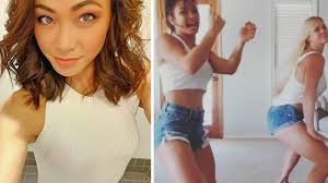 A subreddit for those of us who appreciate beautiful women dancing. Michelle Waterson Dancing Compilation 2018 Youtube