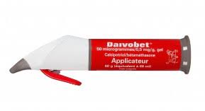 Daivobet est utilisé comme traitement topique du psoriasis du cuir chevelu chez les adultes et des plaques de psoriasis (psoriasis vulgaire) léger à modéré du reste du corps chez les adultes. Daivobet Un Gel Avec Applicateur 18 01 2016 Actu Le Moniteur Des Pharmacies Fr