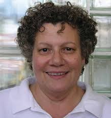 Lynne Mazza's Instagram, Twitter & Facebook