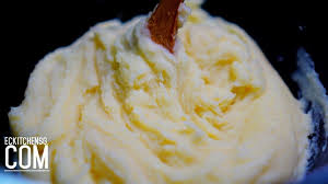 The French Mashed Potato With A Cheesy Twist Pommes Aligot Eckitchensg Recipe French Mashed Potatoes Mashed Potatoes Food
