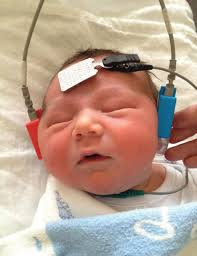 Untuk elak sids, bayi dibedung perlu ditidurkan di belakangnya atau dengan kata lain secara terlentang. Cepat Peka Bayi Pekak