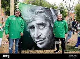 Manuel rey hi-res stock photography and images