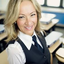 Tricia Fullerton's Instagram, Twitter & Facebook