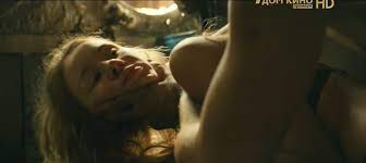 Nude video celebs » Irina Starshenbaum nude - Chernaya voda (2015)