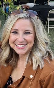 Lisa Suttles's Instagram, Twitter & Facebook