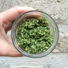 Pesto Au Basilic Maison En 2020 Recette Pesto Recettes De Cuisine Recette Basilic
