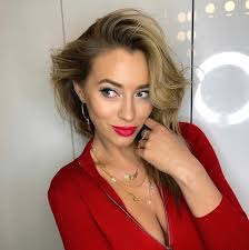 Marcelina zawadzka, pochodząca z malborka miss polonia 2011, modelka i dziennikarka telewizyjna, jest coraz bliżej top. Marcelina Zawadzka Pochwalila Sie Pieknym Mieszkaniem Zobaczcie Zdjecia Obcas Pl