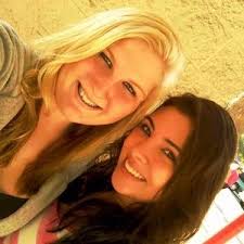 Julia Crews (kristalovesjuliabiiitches)