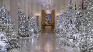 White house decorations christmas melania. Melania Trump Criticized Over Cold And Creepy White House Christmas Decorations Youtube