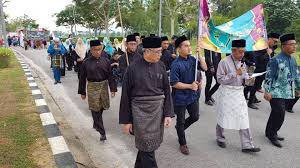 Majlis sambutan maulidur rasul peringkat kampung semop 1441h/tahun 2019 tarikh : Lebih 1500 Sertai Perarakan Maulidur Rasul Di Unisel Media Unisel