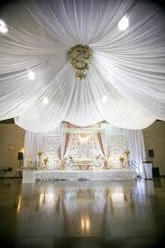 Pin By Abby Verdejo On Wedding Backdrops In 2019 Wedding Decorations Wedding Stage Decor