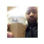 Amber Tinnon's Instagram, Twitter & Facebook