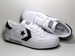 Black And White Low Top Converse Fashion Shoes Converse