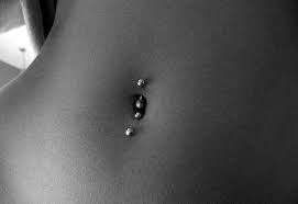 Pin By Maria Salazar On Piercings Tattoos Double Navel Piercing Navel Piercing Bellybutton Piercings