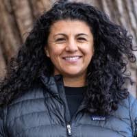 Jennifer Medrano's Instagram, Twitter & Facebook