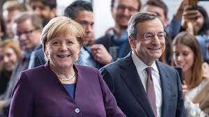 Plötzlich springt beim leiernden vortrag ein frau im karrierekostümchen und mit high. Ezb Chef Mario Draghi Hort Auf Ein Romer Hinterlasst Spuren