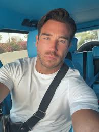 Another solid week stacking wins in business, fitness, and life👌🏽  Progress over perfection, just aiming to be 1% better than I was yesterday.  That's the game. The Lockie Fitness team are flying,