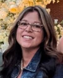 Michelle Ries's Instagram, Twitter & Facebook