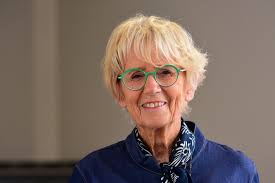 Anne-Sophie, éliminée de « Koh-Lanta, le feu sacré » : « Les anciens rouges  m'ont trahie »