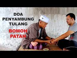 Bomoh Patah Doa Penyambung Tulang Youtube